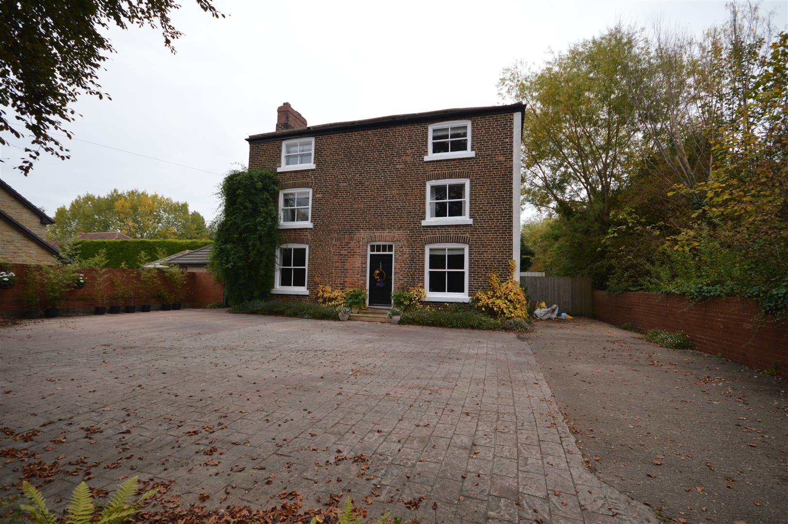 Moor House Image